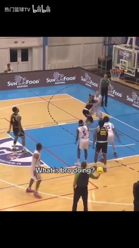 一分變兩分！這哥們得感謝5號為他成就了名場面！